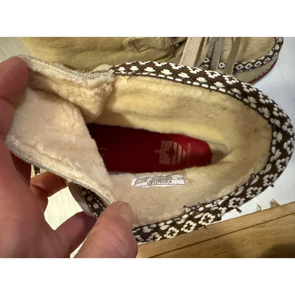 Royal Canadian Kwantlen Horse Hair winter boots size Size 7
